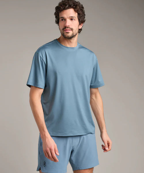 RHONE - BASE TRAINING RELAXED TEE