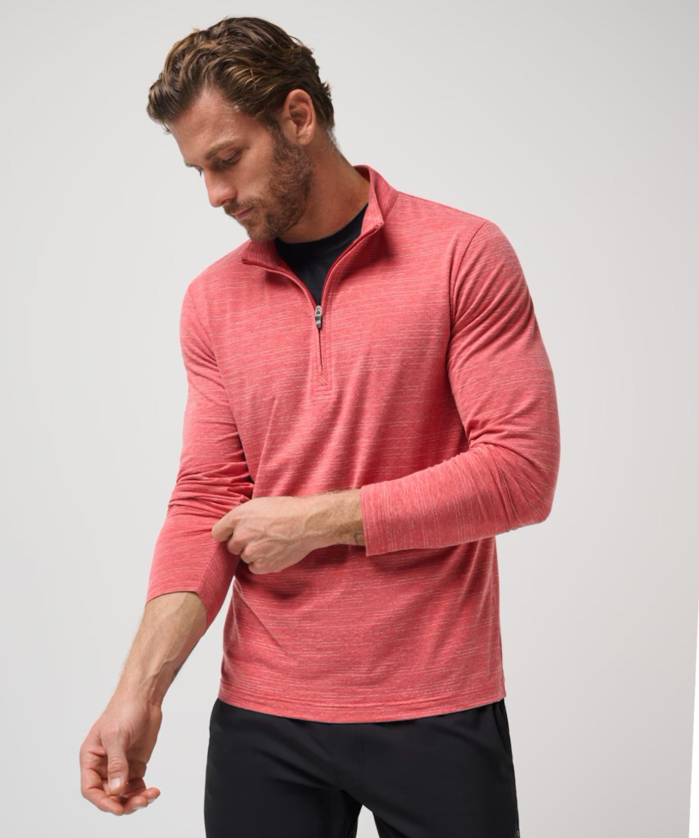 TRAVIS MATHEW - The HEATER QUARTER ZIP