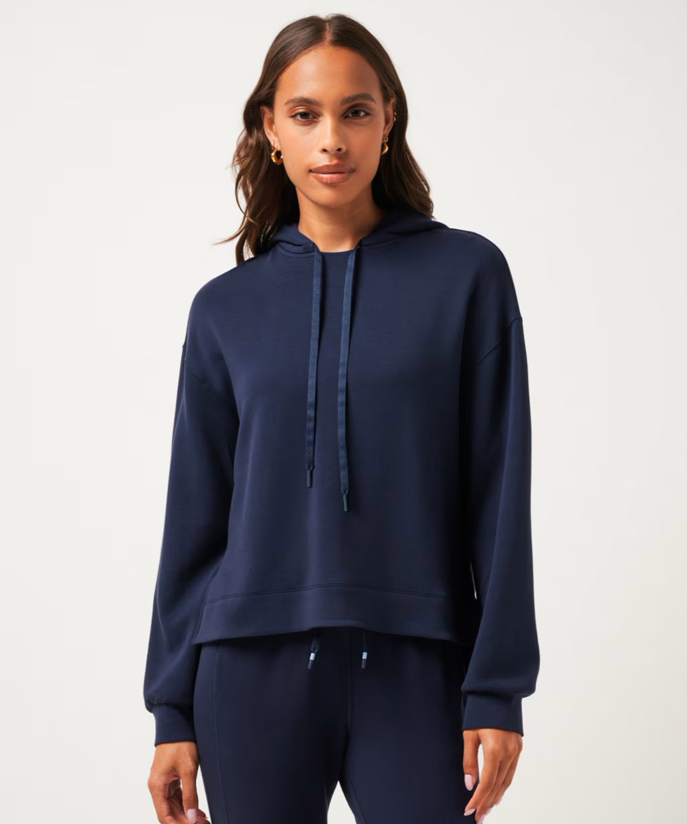 TRAVIS MATHEW - SKYLOFT SOFT HOODIE