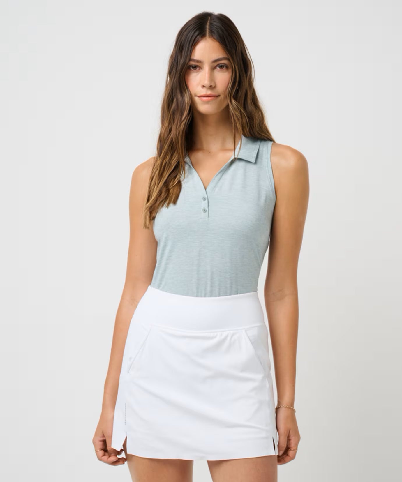 TRAVIS MATHEW - FEATHERWEIGHT ACTIVE SLEEVELESS POLO 2.0