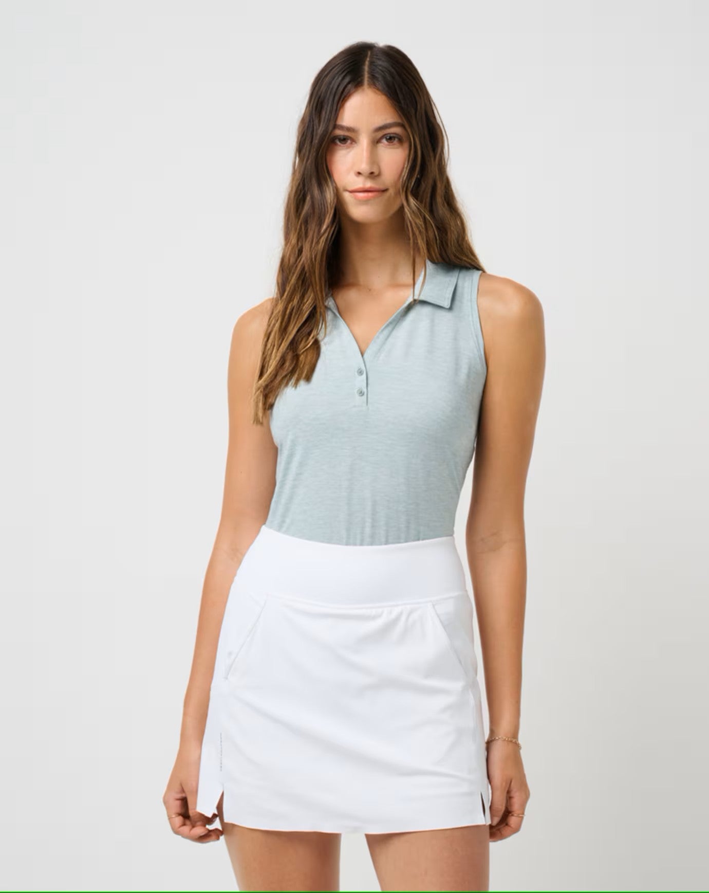 TRAVIS MATHEW - FEATHERWEIGHT ACTIVE SLEEVELESS POLO 2.0